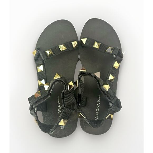 Studded Platform Sandals By Wild Diva Lounge - Picture 3 of 9